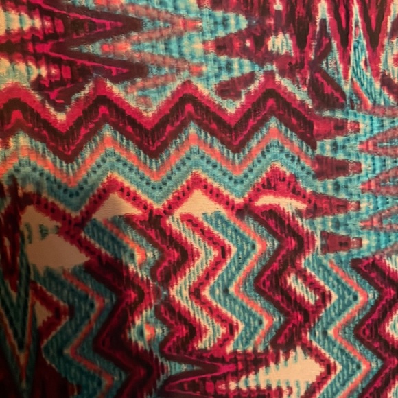 Women’s V-neck blouse - Picture 4 of 6